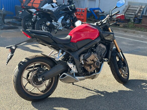 2026 Honda CB 650R, чёрный, 1380000 рублей - вид 9