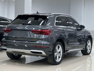 2023 Audi Q3 35 TFSI II (F3), серый, 2570000 рублей, вид 4