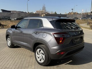 2024 Solaris HC, серебристый, 2390000 рублей, вид 3