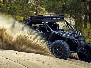 2026 CFMoto ZFORCE Z10 EPS, чёрный, 3379900 рублей, вид 4