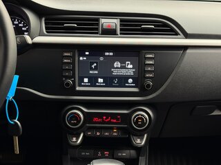 2019 Kia Rio X-Line IV, белый, 1600000 рублей, вид 1