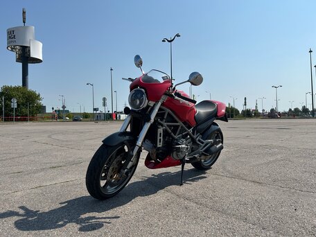 2001 Ducati Monster S4, красный, 350000 рублей, вид 3