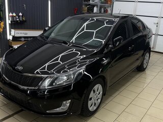 2014 Kia Rio III, чёрный, 849999 рублей, вид 3