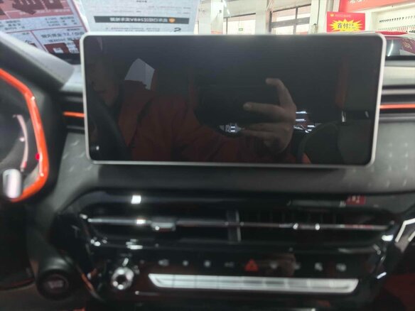 2022 Haval Chitu, красный, 1045000 рублей - вид 12