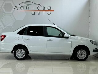 2026 Lada (ВАЗ) Granta I Рестайлинг, белый, 1101000 рублей, вид 5