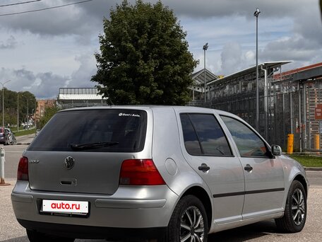 2003 Volkswagen Golf IV, серый, 247000 рублей, вид 2