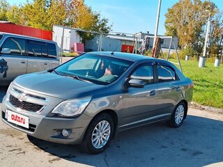 2014 Chevrolet Cobalt II, серый, 700000 рублей, вид 1