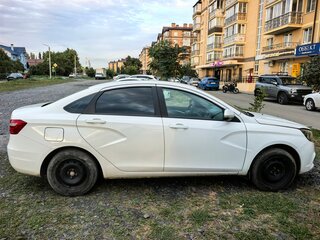 2020 Lada (ВАЗ) Vesta CNG I, белый, 710000 рублей, вид 3