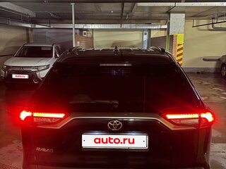 2020 Toyota RAV4 V (XA50), синий, 3010000 рублей, вид 4