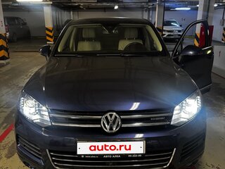 2013 Volkswagen Touareg II, синий, 2600000 рублей, вид 1