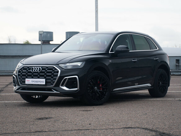 2021 Audi Q5 L 45 TFSI II (FY) Рестайлинг, чёрный, 4649000 рублей