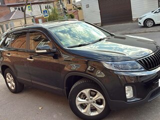 2014 Kia Sorento II Рестайлинг, чёрный, 1560000 рублей, вид 3