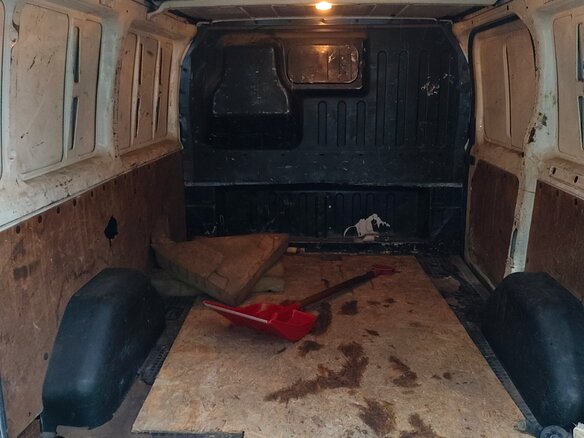 2004 Ford Transit, белый, 370000 рублей - вид 9