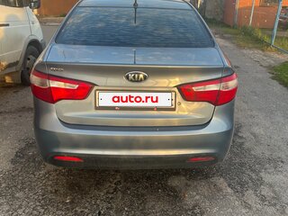 2013 Kia Rio III, голубой, 750000 рублей, вид 3