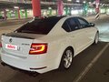 2017 Skoda Octavia III (A7) Рестайлинг, белый, 2000000 рублей - вид 11