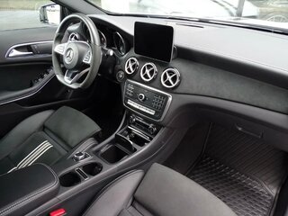 2018 Mercedes-Benz GLA 200 I (X156) Рестайлинг, белый, 2099999 рублей, вид 4