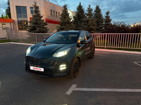 2021 Kia Sportage IV Рестайлинг, чёрный, 2200000 рублей, вид 5