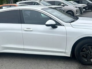2021 Kia K5 III, белый, 1330000 рублей, вид 2