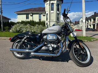 Harley-Davidson Sportster 883