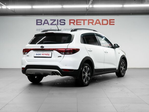 2018 Kia Rio X-Line IV, белый, 999000 рублей - вид 4