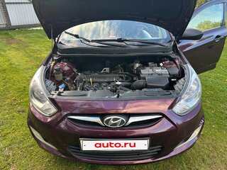 2013 Hyundai Solaris I, фиолетовый, 685000 рублей, вид 3