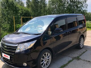 2015 Toyota Noah III (R80), фиолетовый, 2100000 рублей, вид 1