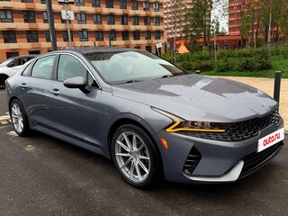 2021 Kia K5 III, серый, 1845000 рублей, вид 1