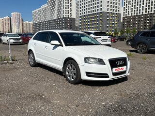 2010 Audi A3 II (8P) Рестайлинг 2, белый, 535000 рублей, вид 3
