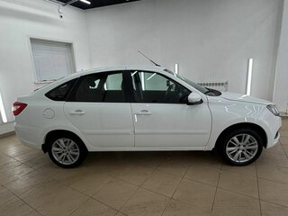 2019 Lada (ВАЗ) Granta I Рестайлинг, белый, 677000 рублей, вид 4
