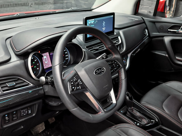 2023 JAC JS3, красный, 1600000 рублей - вид 19
