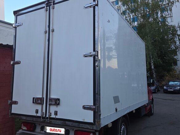 2009 Mercedes-Benz Sprinter, красный, 2190000 рублей - вид 11