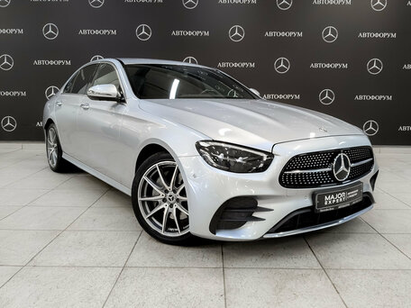 2022 Mercedes-Benz E-Класс 200 V (W213, S213, C238) Рестайлинг, серый, 4750000 рублей, вид 3