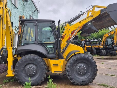 2025 New Holland B115B, жёлтый, 15200000 рублей, вид 2