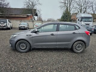 2016 Kia Rio III Рестайлинг, серый, 885000 рублей, вид 3