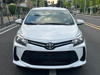 2023 Toyota Vios III Рестайлинг, белый, 1100100 рублей, вид 2