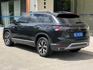 2023 Volkswagen Tayron I Рестайлинг, чёрный, 1910000 рублей, вид 4