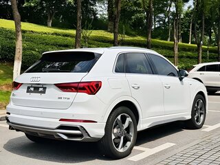 2022 Audi Q3 35 TFSI II (F3), белый, 2350000 рублей, вид 3