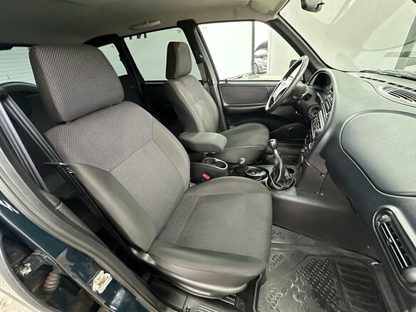 2024 Lada (ВАЗ) Niva Travel I, зелёный, 990000 рублей - вид 14