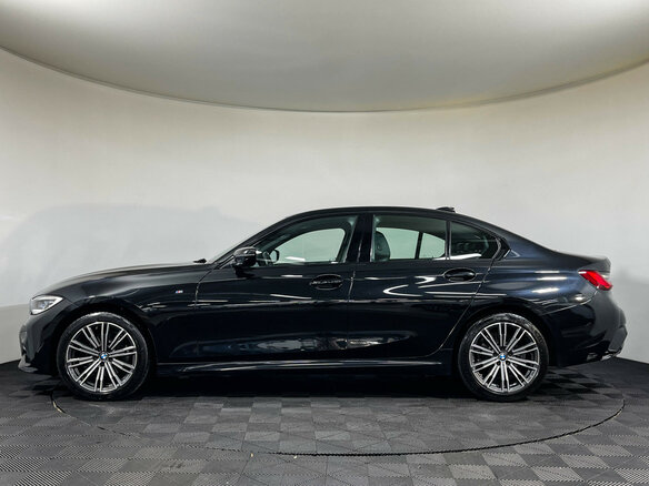 2021 BMW 3 серии 320d xDrive VII (G2x), чёрный, 3365010 рублей - вид 4