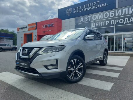 2020 Nissan X-Trail III Рестайлинг, серый, 2330000 рублей, вид 3