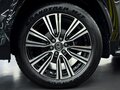2025 Lexus LX 600 IV, чёрный - вид 9