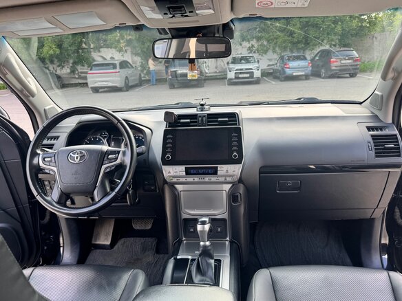 2022 Toyota Land Cruiser Prado 150 Series Рестайлинг 3, чёрный - вид 5