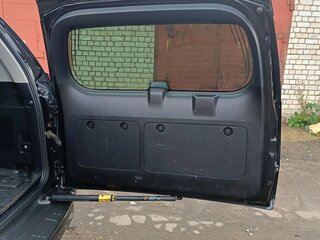 2018 Toyota Land Cruiser Prado 150 Series Рестайлинг 2, чёрный, 4330000 рублей, вид 5