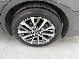 2022 Lexus ES 200 VII Рестайлинг, чёрный, 4200000 рублей, вид 5