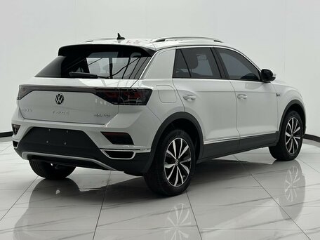 2023 Volkswagen T-Roc I Рестайлинг, белый, 1920000 рублей, вид 5