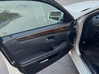 2011 Mercedes-Benz E-Класс 200 7G-Tronic IV (W212, S212, C207), белый, 1250000 рублей, вид 4
