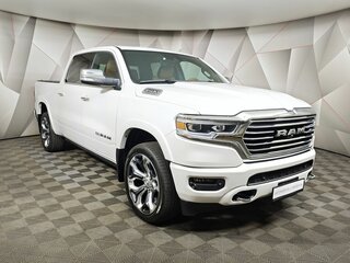 2019 Ram 1500 Crew Cab V, белый, 7200000 рублей, вид 3