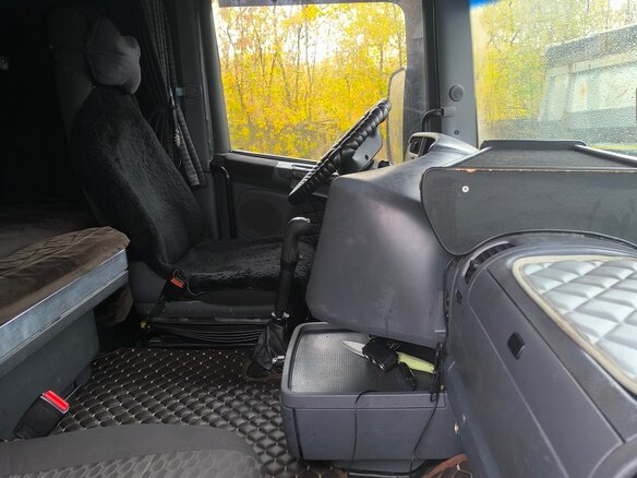 2005 Scania R-Series, чёрный, 1950000 рублей - вид 12