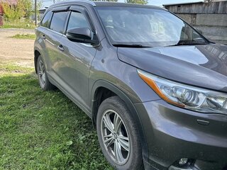2014 Toyota Highlander III (XU50), серый, 3600000 рублей, вид 3