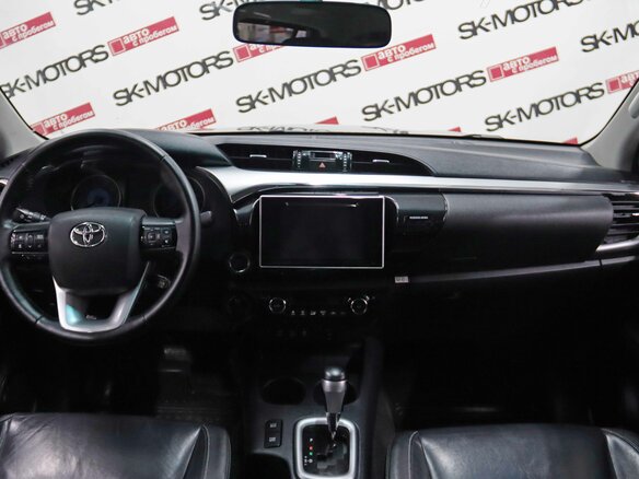 2017 Toyota Hilux VIII, чёрный, 2895950 рублей - вид 6